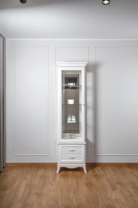 Шкаф-витрина для посуды Амели